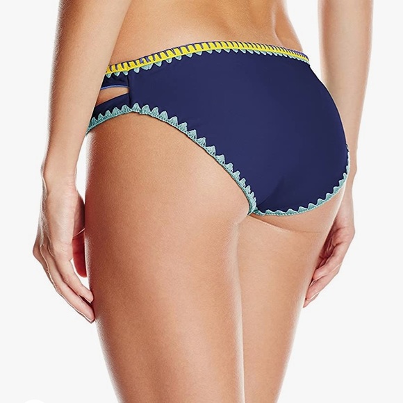 Jessica Simpson whipstitch reversible bikini - Picture 3 of 10